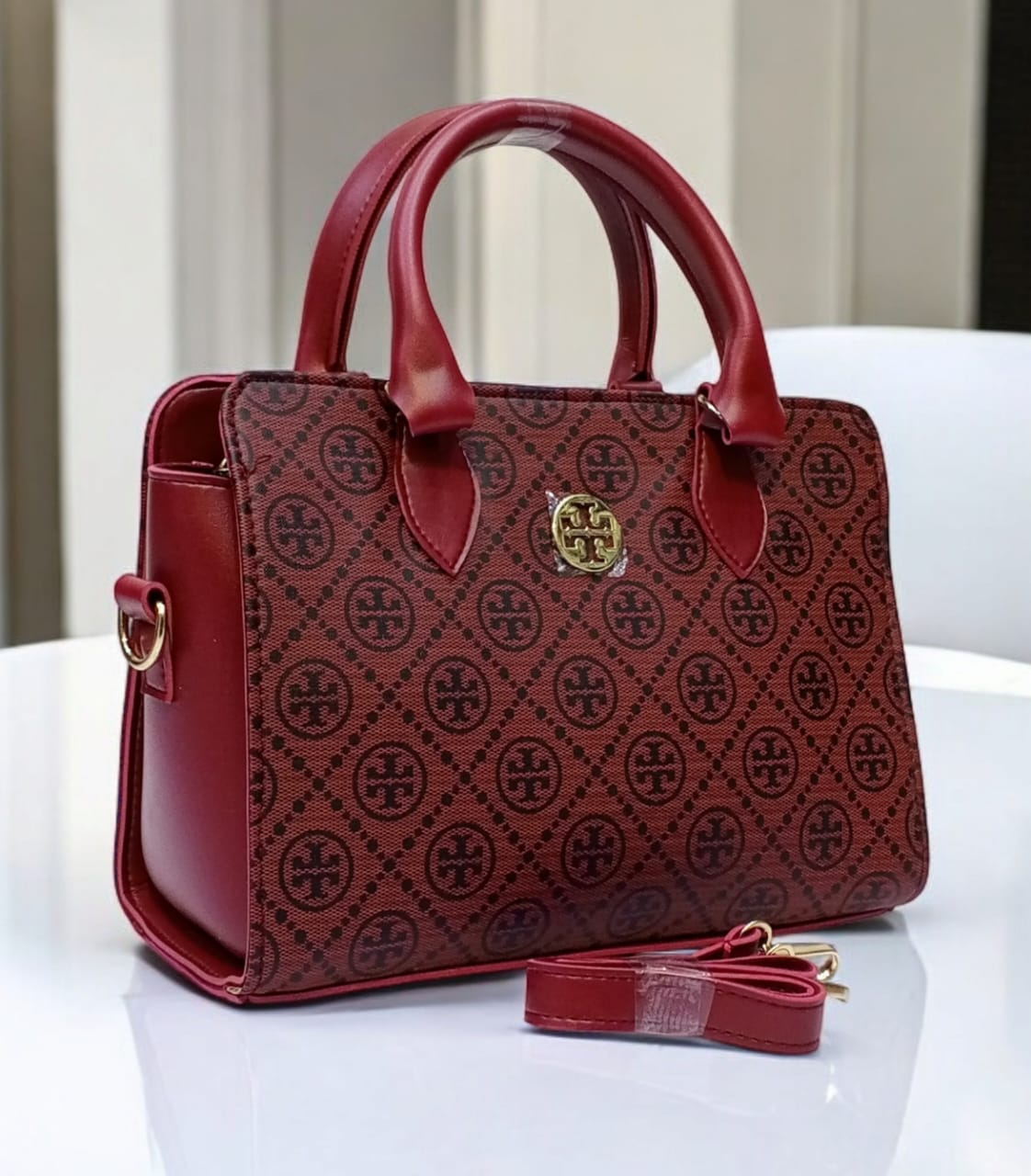 Tory Burch Duffle Premium Bag
