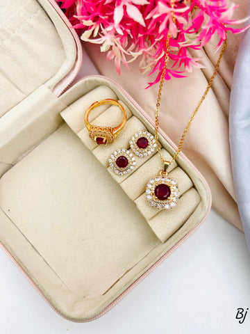 Fancy &amp; Beautiful Gold-Plated Zircon Locket Set