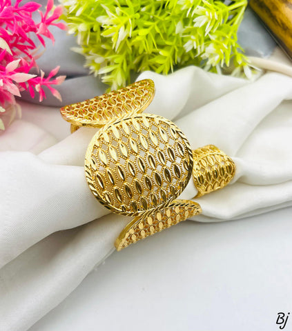 Fancy &amp; Beautiful Gold-Plated Bangles with Matching Rings Set –
