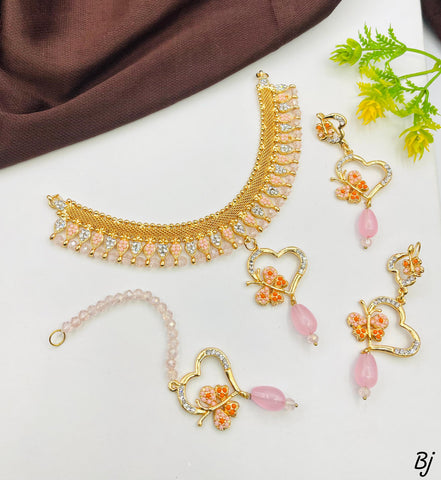 Pearls Choker Set with Earrings &amp; Tikka