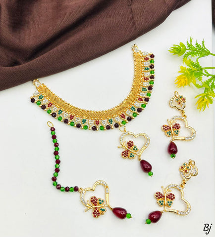 Pearls Choker Set with Earrings &amp; Tikka