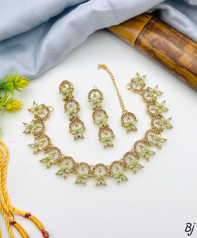 Fancy &amp; Beautiful Flower Design Zircon Work Choker Set with Earrings &amp; Tikka