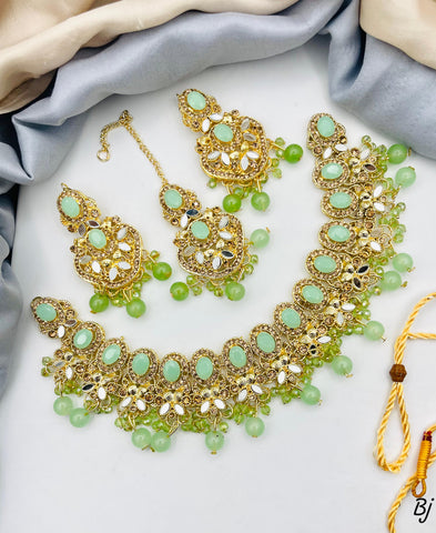 Fancy &amp; Beautiful Delicate Design Zircon Choker Set