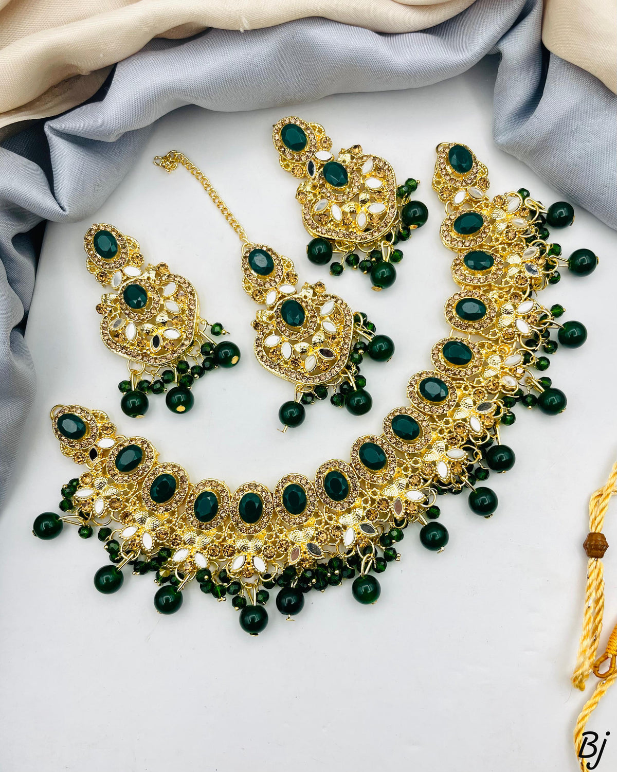 Fancy &amp; Beautiful Delicate Design Zircon Choker Set