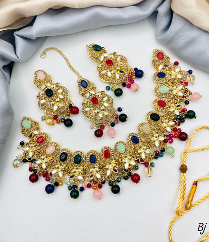 Fancy &amp; Beautiful Delicate Design Zircon Choker Set