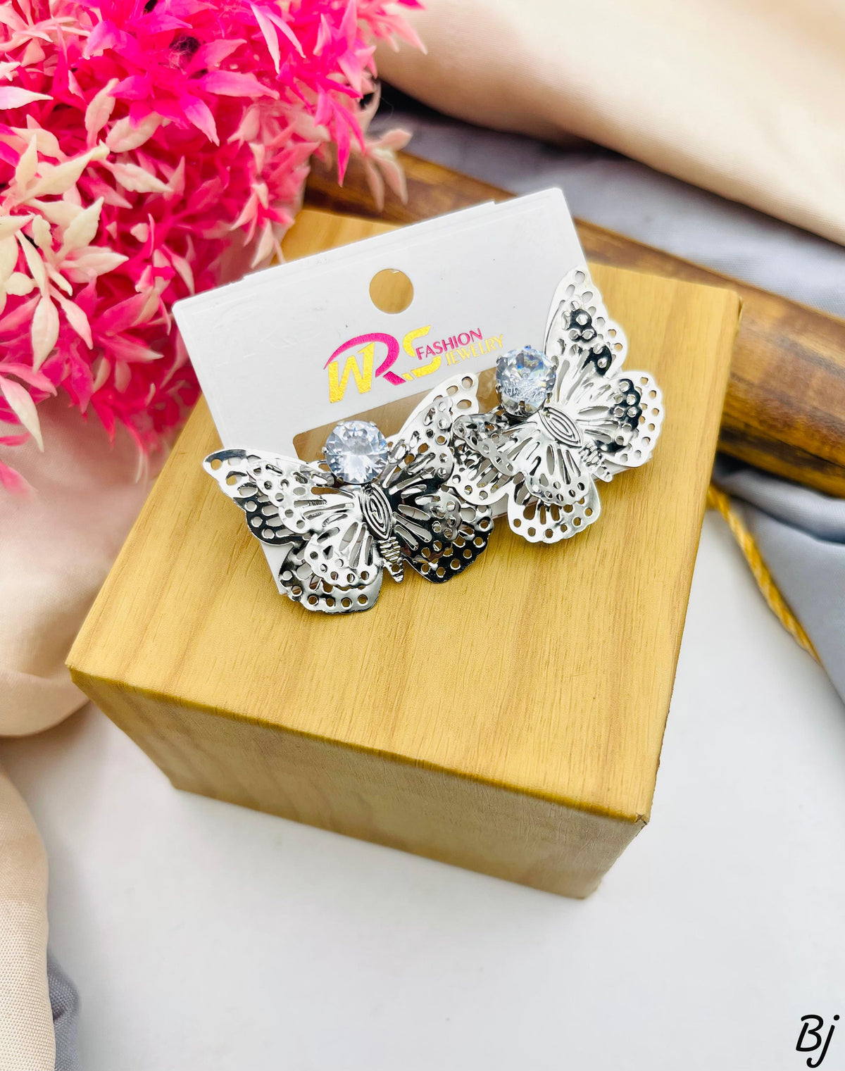 ✨ Fancy &amp; Beautiful Butterfly 🦋 Stud Earrings – Just for Her! 😍😍😍