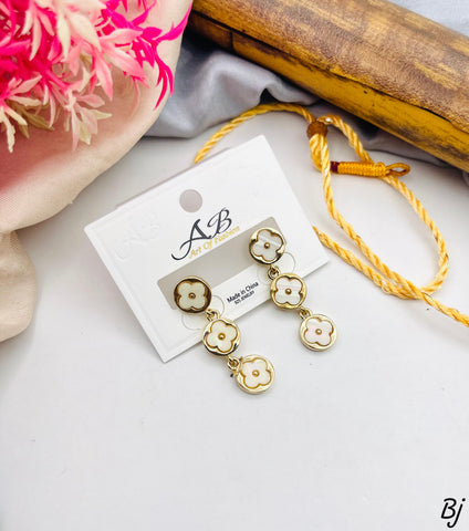 Fancy &amp; Beautiful 3-Step LV Stud Earrings –