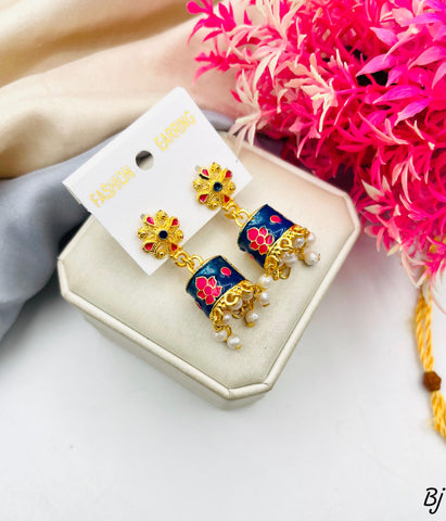 Fancy &amp; Beautiful Antique Indian Jhumkyan – Just for Her!