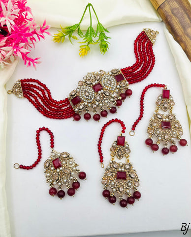 Beautiful Rajwadi-Style Jewelry Set
