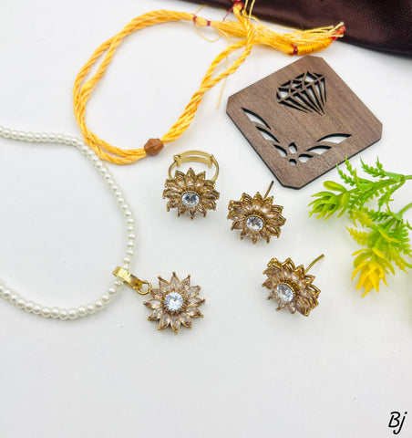 Beautiful Egyptian-Style Combo Set – Antique Polish with Floral Design