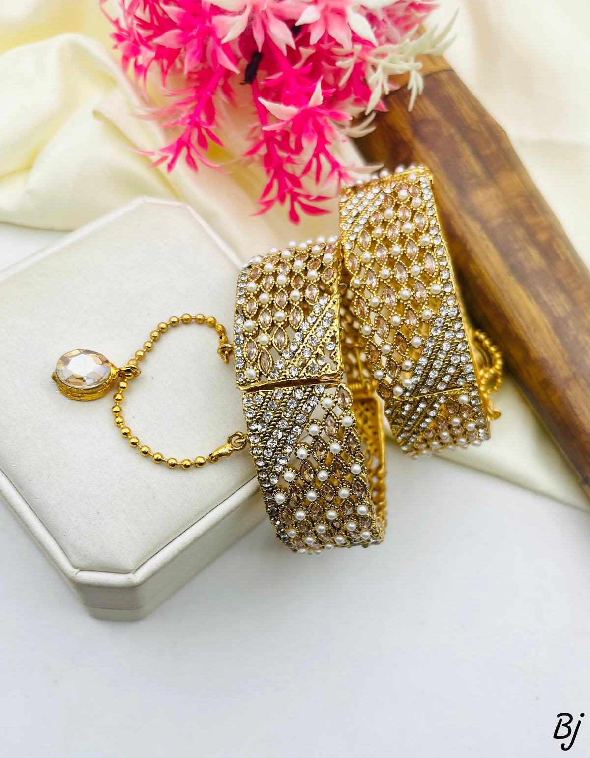 Fancy &amp; Beautiful Party Wear Manjoos – Two-Piece Chain Bangles