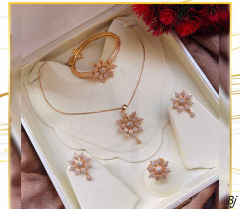 Beautiful Flower Zircon Combo Set