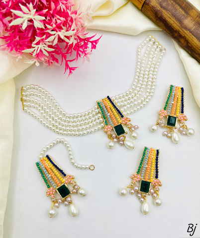 Beautiful Manjoos Nauratan Choker Set