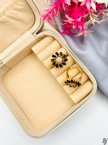 Fancy &amp; Beautiful Gold-Plated Flower Design Zircon Rings